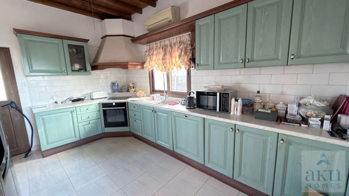 Image No.8-2 Bed Villa for sale