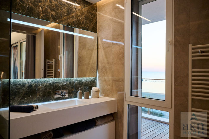 Image No.12-5 Bed Villa for sale