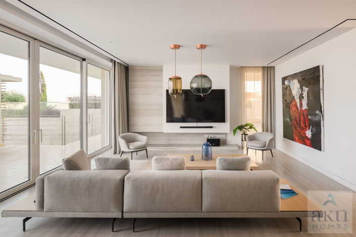 Image No.2-5 Bed Villa for sale