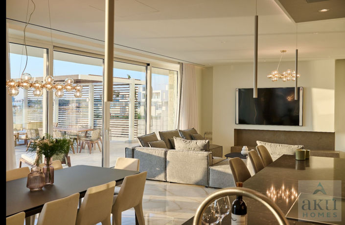 Image No.5-5 Bed Villa for sale