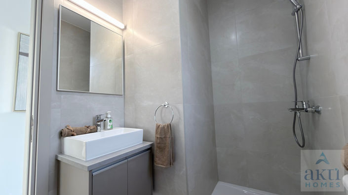 Image No.13-2 Bed Apartment for sale