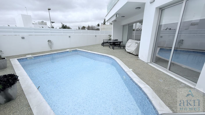 Image No.16-3 Bed Villa for sale