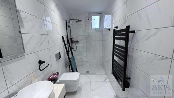 Image No.25-3 Bed Villa for sale