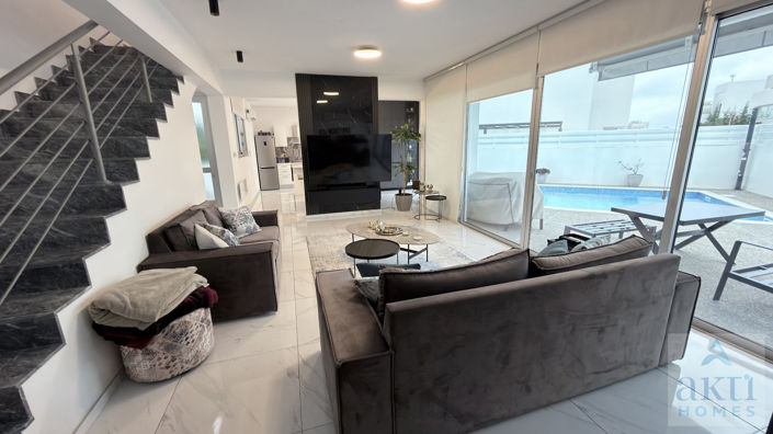 Image No.4-3 Bed Villa for sale