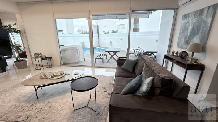 Image No.8-3 Bed Villa for sale