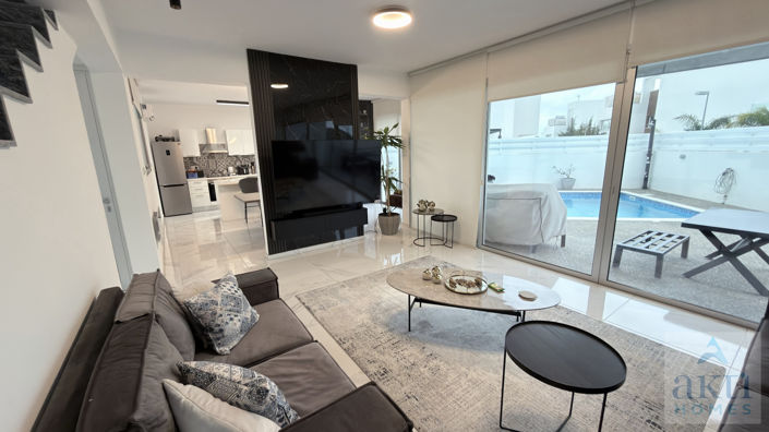 Image No.9-3 Bed Villa for sale