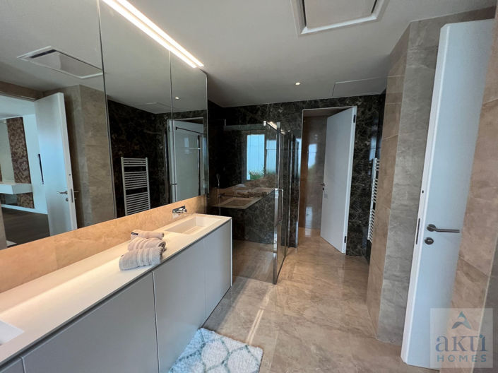 Image No.6-3 Bed Villa for sale