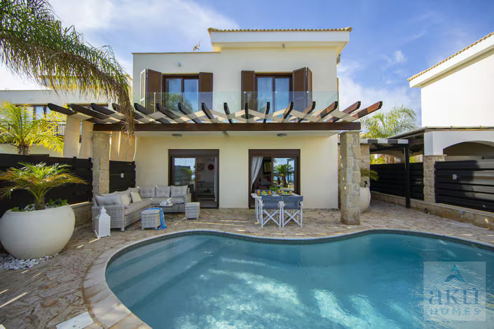 Image No.18-4 Bed Villa for sale