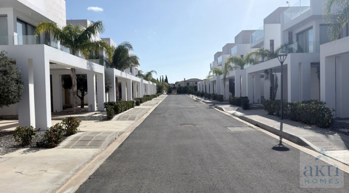 Image No.13-3 Bed Villa for sale