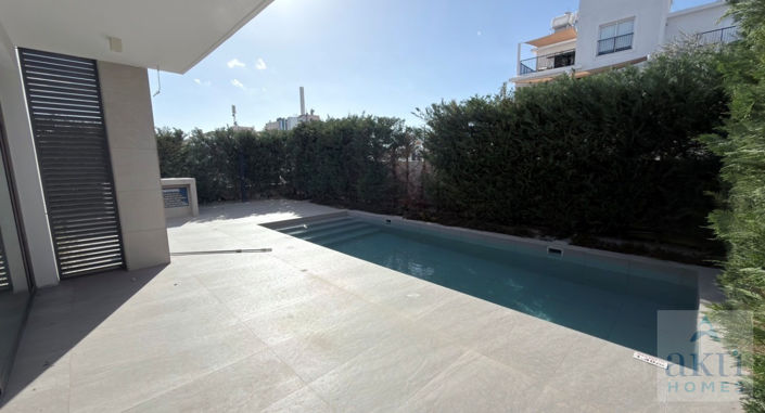 Image No.21-3 Bed Villa for sale