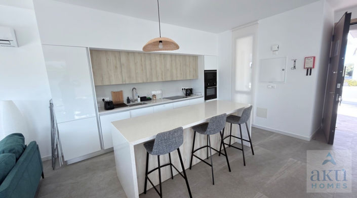 Image No.9-3 Bed Villa for sale