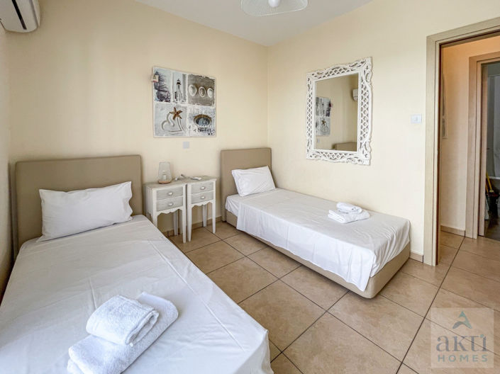 Image No.10-2 Bed Apartment for sale