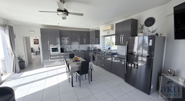 Image No.11-Villa de 6 chambres à vendre à Famagusta