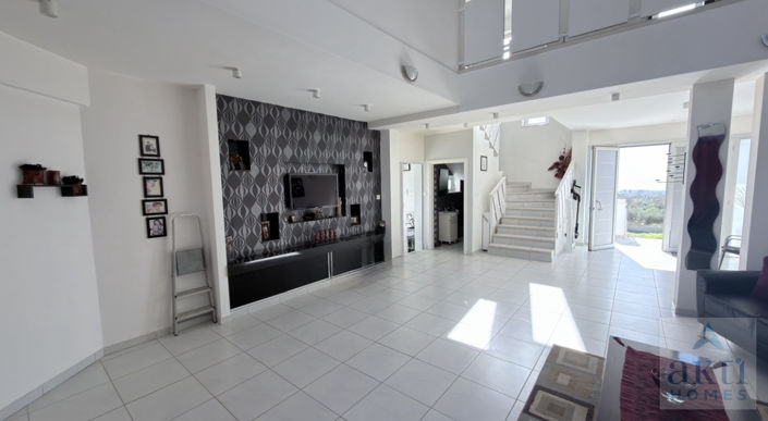 Image No.7-Villa de 6 chambres à vendre à Famagusta