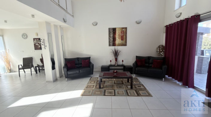 Image No.8-Villa de 6 chambres à vendre à Famagusta