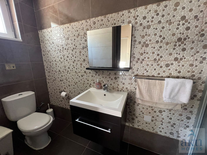 Image No.22-Villa de 6 chambres à vendre à Protaras