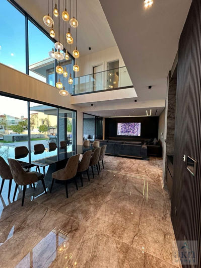 Image No.4-5 Bed Villa for sale