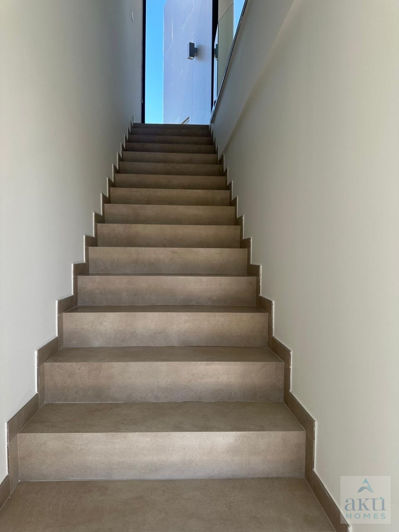 Image No.8-4 Bed Villa for sale