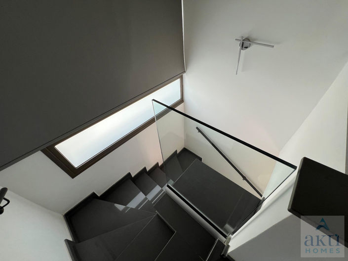 Image No.10-3 Bed Villa for sale