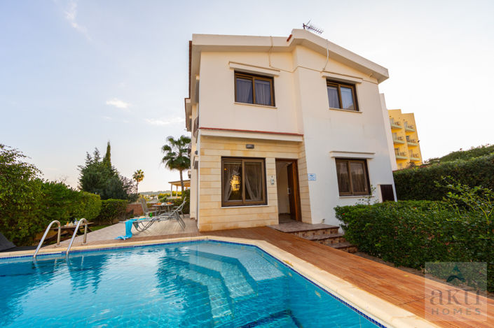 Image No.20-3 Bed Villa for sale