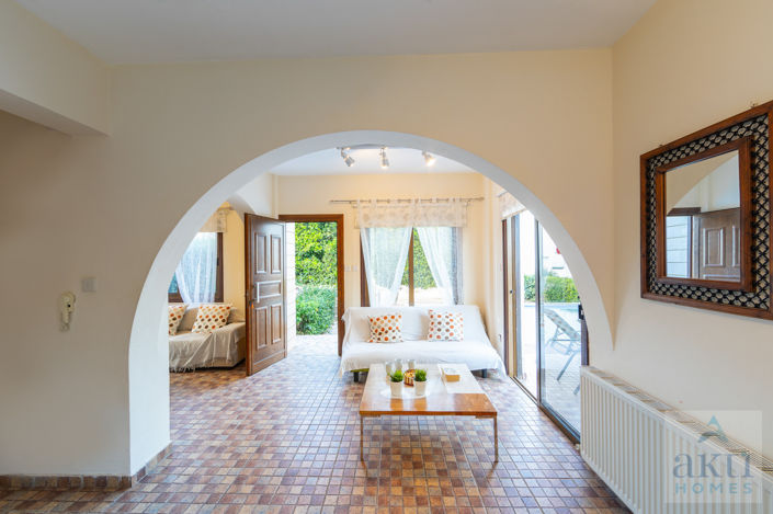 Image No.6-3 Bed Villa for sale