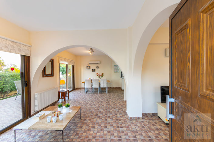 Image No.7-3 Bed Villa for sale