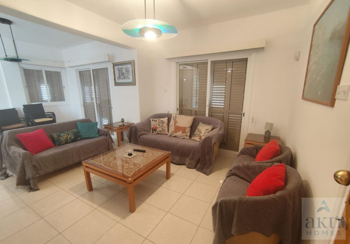 Image No.2-3 Bed Villa for sale