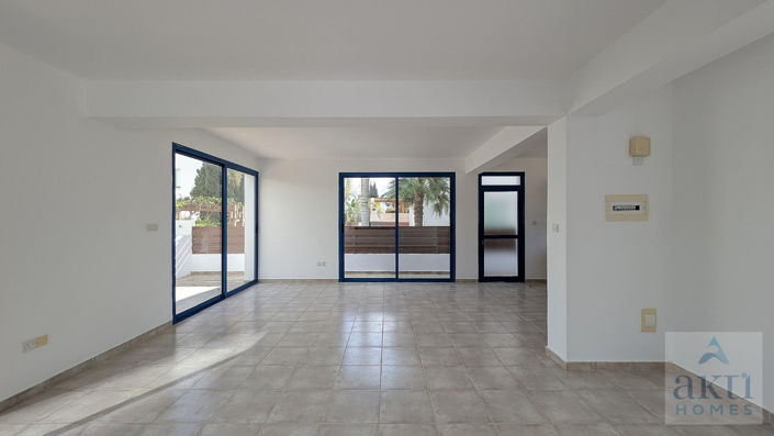 Image No.7-Villa de 3 chambres à vendre à Pernera