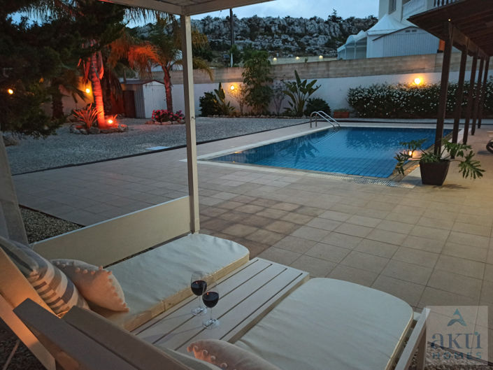 Image No.14-4 Bed Villa for sale