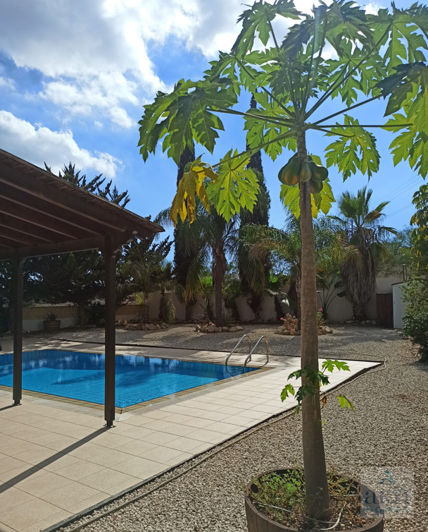 Image No.17-4 Bed Villa for sale