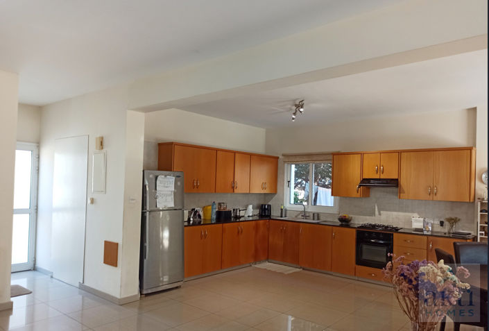 Image No.3-4 Bed Villa for sale