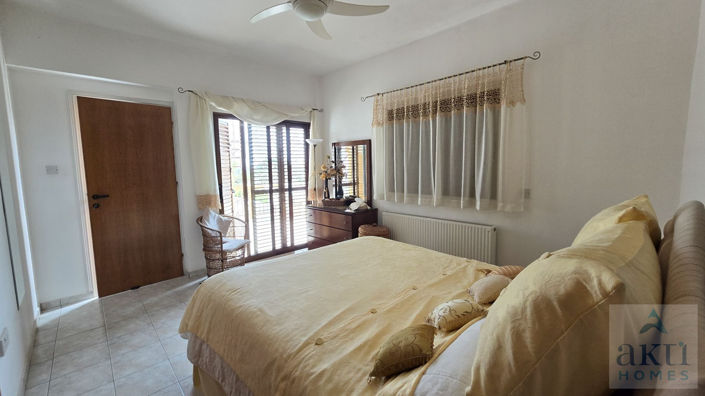 Image No.15-4 Bed Villa for sale