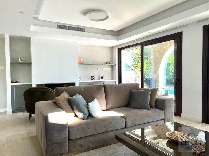 Image No.13-3 Bed Villa for sale