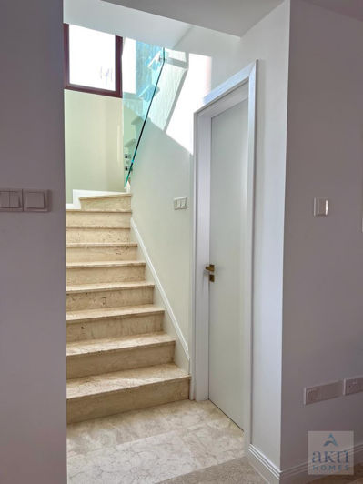 Image No.17-3 Bed Villa for sale