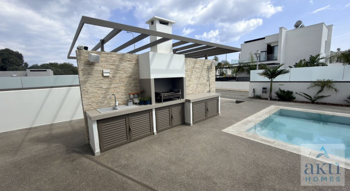 Image No.18-3 Bed Villa for sale