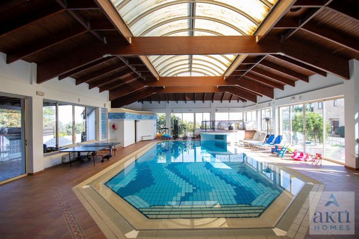 Image No.2-5 Bed Villa for sale