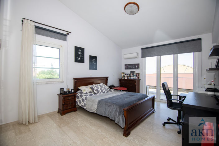 Image No.22-5 Bed Villa for sale