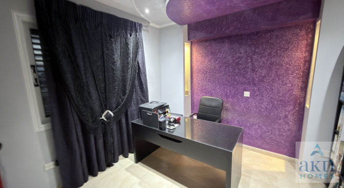 Image No.14-3 Bed Apartment for sale