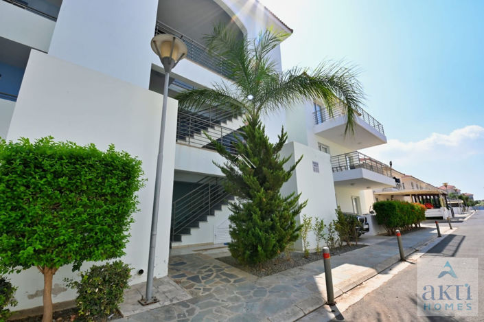 Image No.11-2 Bed Apartment for sale