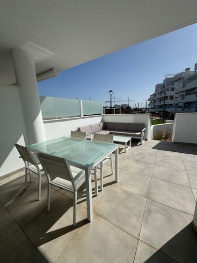 Image No.6-2 Bed Flat for sale