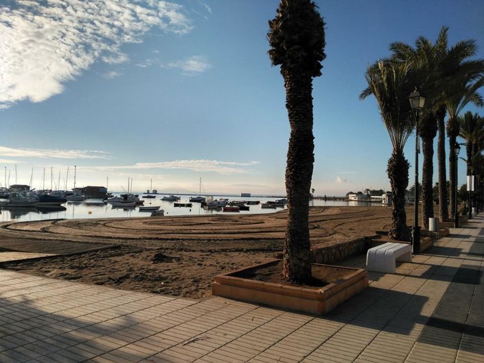 Image No.10-4 Bed Semi-Detached for sale