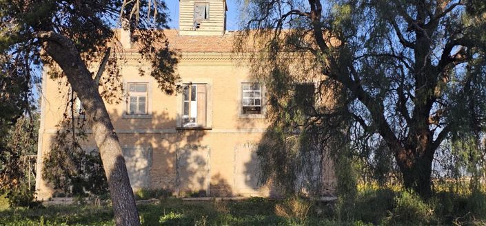 Image No.11-6 Bed Country House for sale