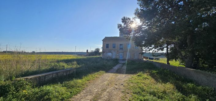 Image No.15-6 Bed Country House for sale