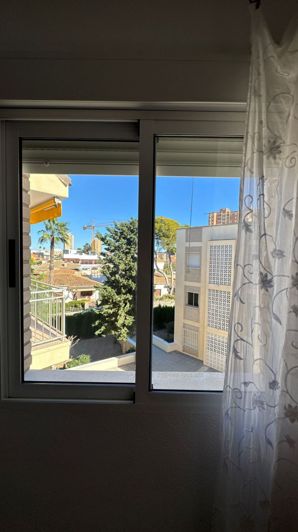 Image No.25-3 Bed Flat for sale