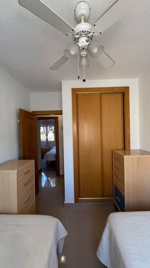 Image No.28-3 Bed Flat for sale