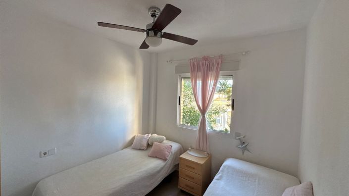 Image No.31-3 Bed Flat for sale