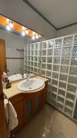 Image No.33-3 Bed Flat for sale