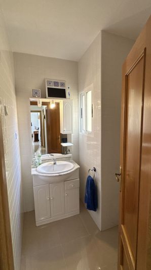 Image No.34-3 Bed Flat for sale