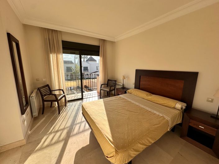 Image No.12-2 Bed Property for sale