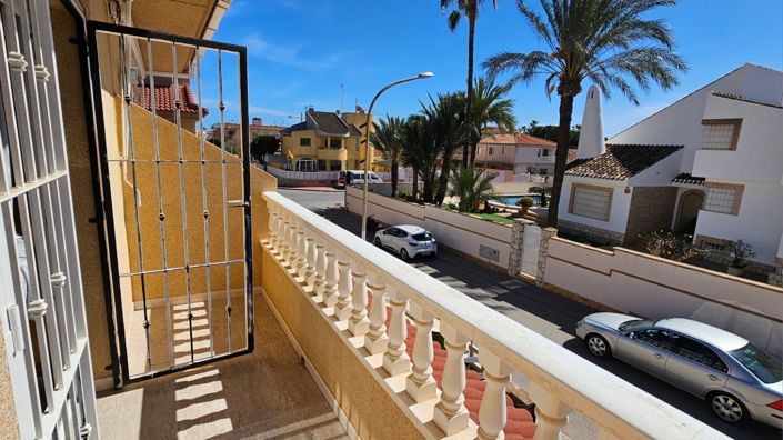 Image No.20-3 Bed Villa for sale